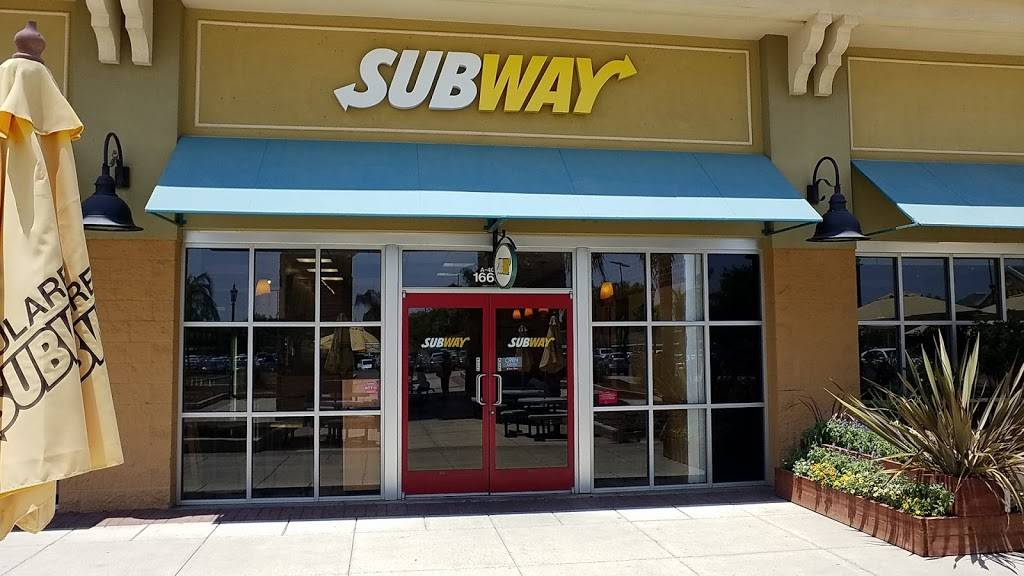 Subway | restaurant | 1665 Retherford St, Tulare, CA 93274, USA | 5596882191 OR +1 559-688-2191