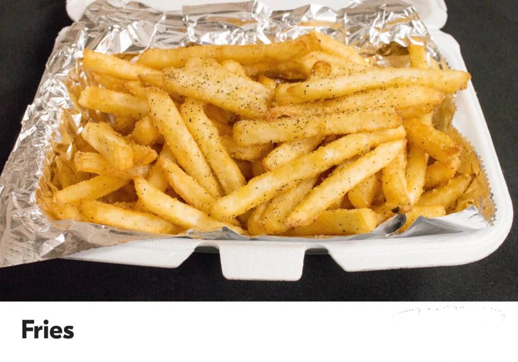 Wing Snob | restaurant | 28408 Five Mile Road, Livonia, MI 48154, USA | 7348554129 OR +1 734-855-4129