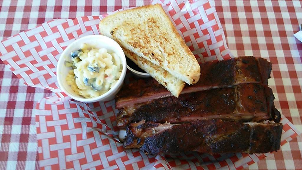 Texas West Bar-B-Que | restaurant | 1600 Fulton Ave, Sacramento, CA 95825, USA | 9164837427 OR +1 916-483-7427