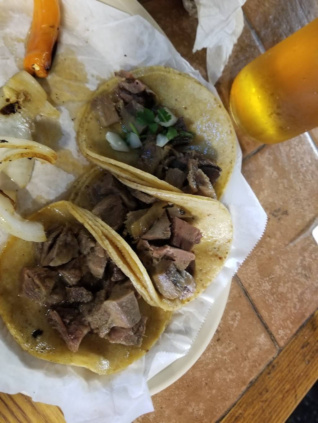 El Gallo De Oro | restaurant | 11805 Lake June Rd, Balch Springs, TX 75180, USA | 2144341679 OR +1 214-434-1679