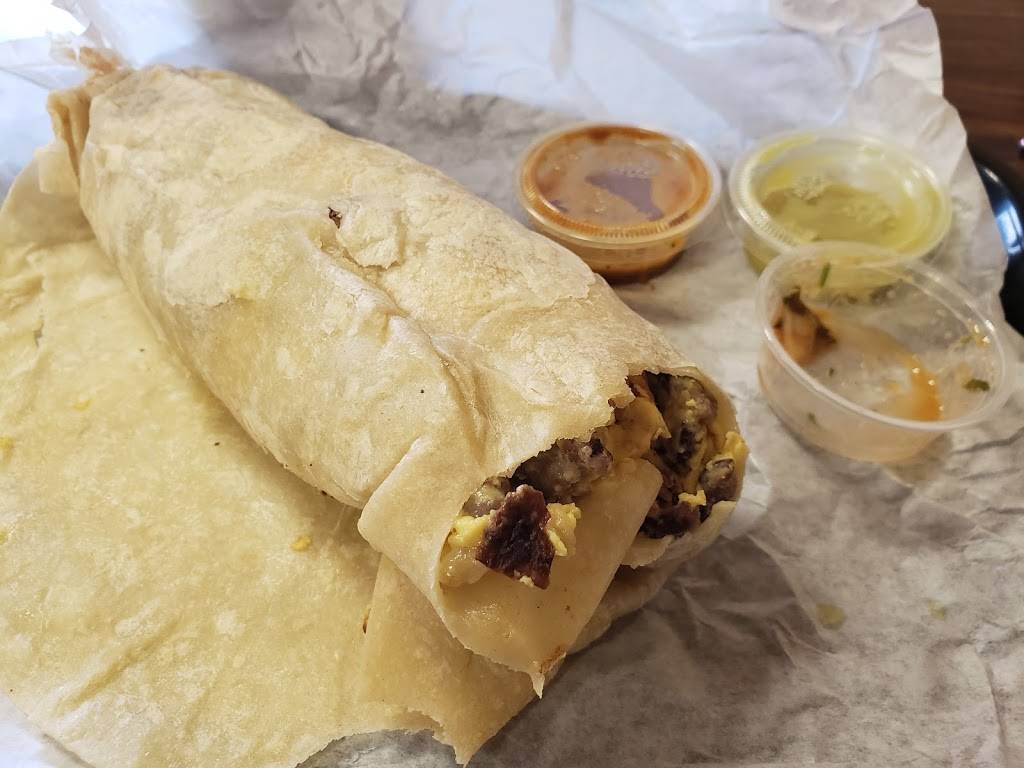 Serranos Mexican Food | restaurant | 642 W Mission Ave, Escondido, CA 92025, USA | 7602911229 OR +1 760-291-1229