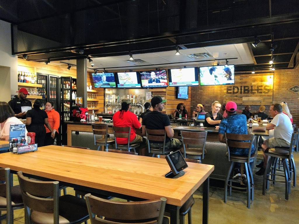 Applebees Grill + Bar | restaurant | 725 E Little Creek Rd, Norfolk, VA 23518, USA | 7576441477 OR +1 757-644-1477