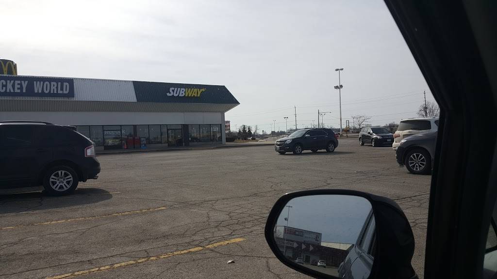 Subway | restaurant | 4380 Wellington Rd S Superstore Mall, Unit 1A, London, ON N6E 2Z6, Canada | 5196813016 OR +1 519-681-3016