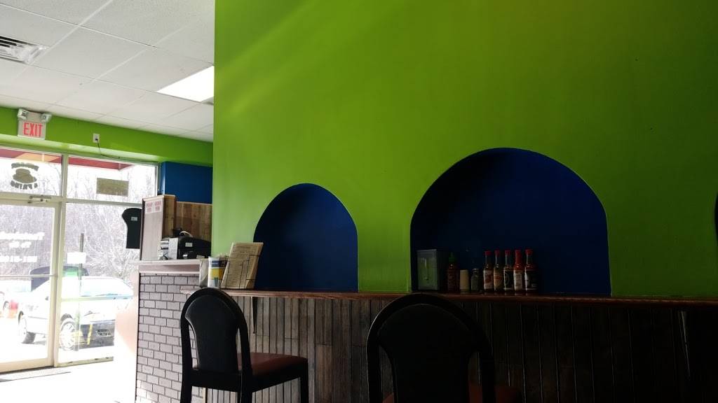 Tastebudz To Go | restaurant | 68 Heritage Dr Ste 6, Palmyra, VA 22963, USA | 4345915193 OR +1 434-591-5193