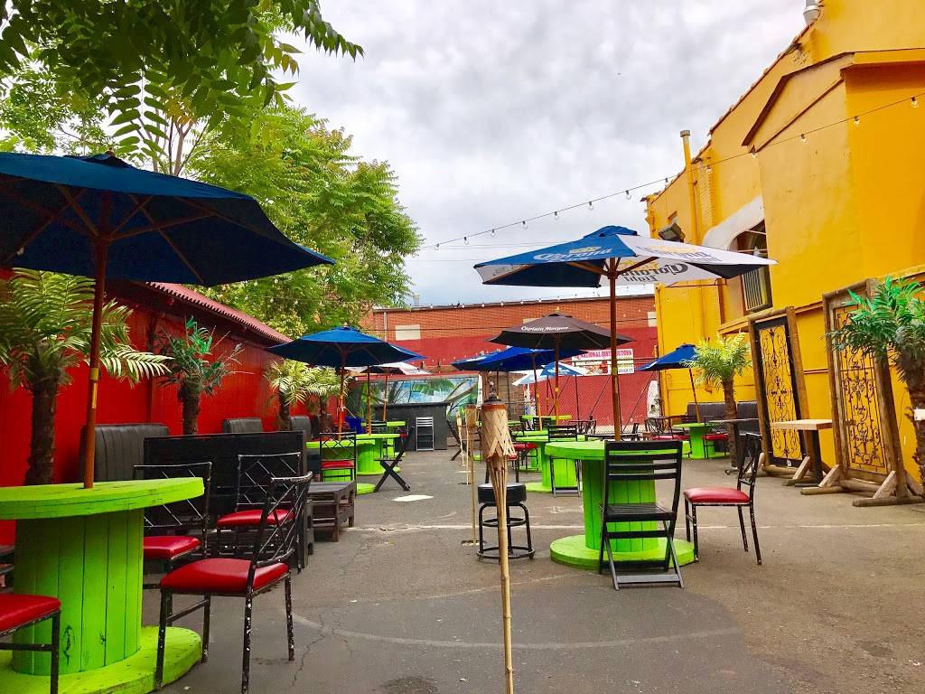 La Chiflada NJ | restaurant | 62 Dover St, Paterson, NJ 07501, USA | 5515748700 OR +1 551-574-8700