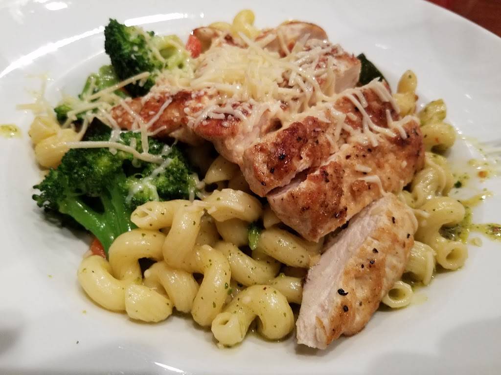 Ruby Tuesday | restaurant | 520 Donelson Pike, Nashville, TN 37214, USA | 6153160278 OR +1 615-316-0278