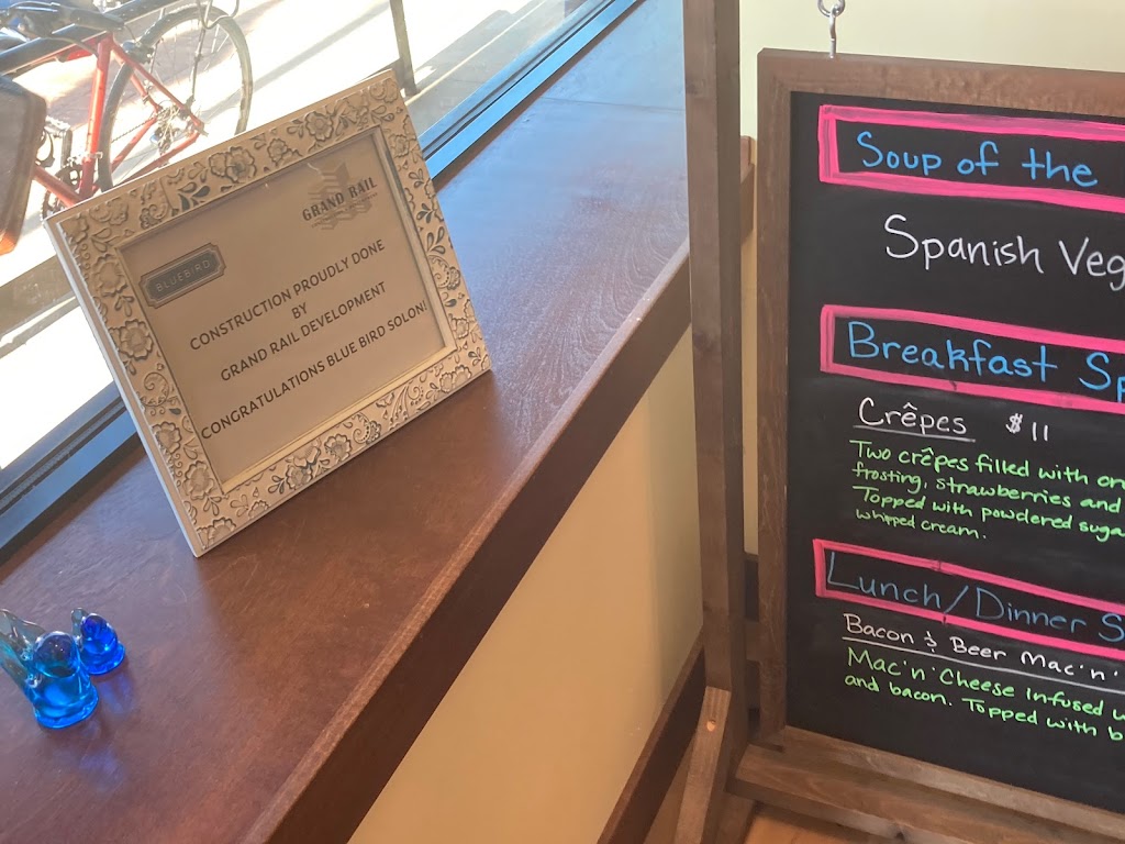 Bluebird Cafe Solon | restaurant | 112 E Main St, Solon, IA 52333, USA | 3196242031 OR +1 319-624-2031