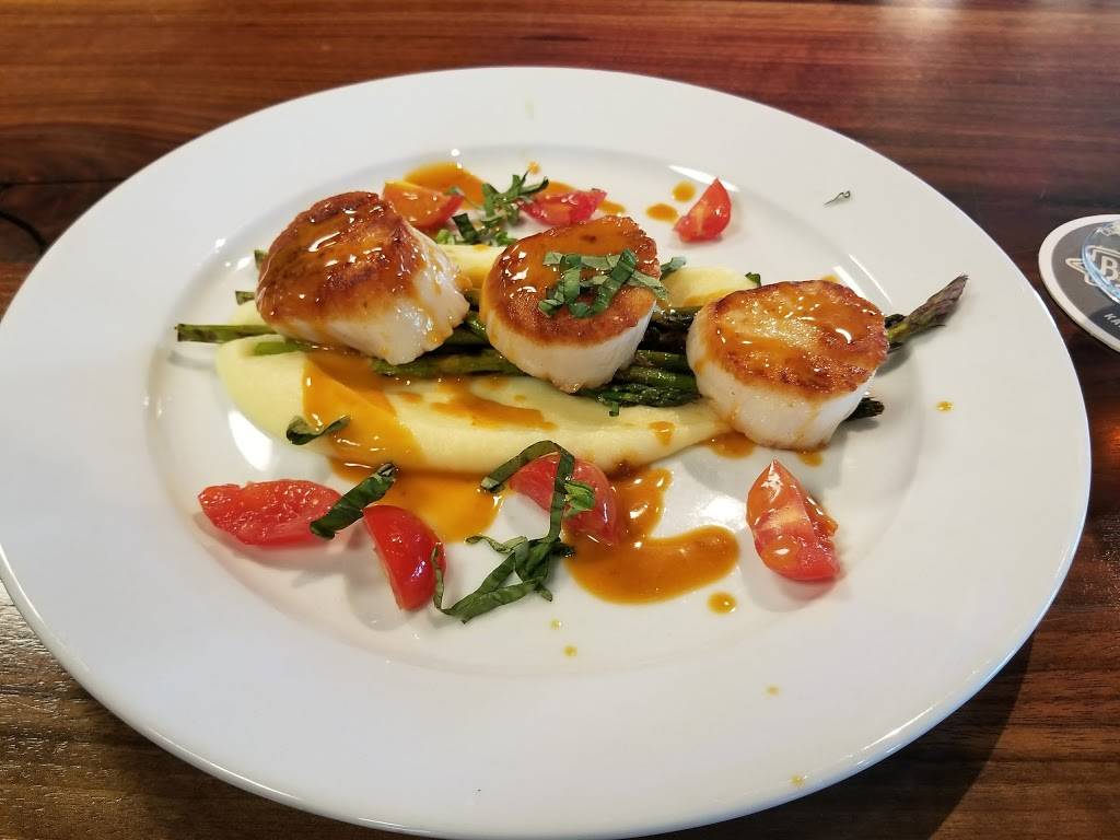 Sierra Grill | restaurant | 11099 Lackman Rd, Lenexa, KS 66219, USA | 9135993555 OR +1 913-599-3555