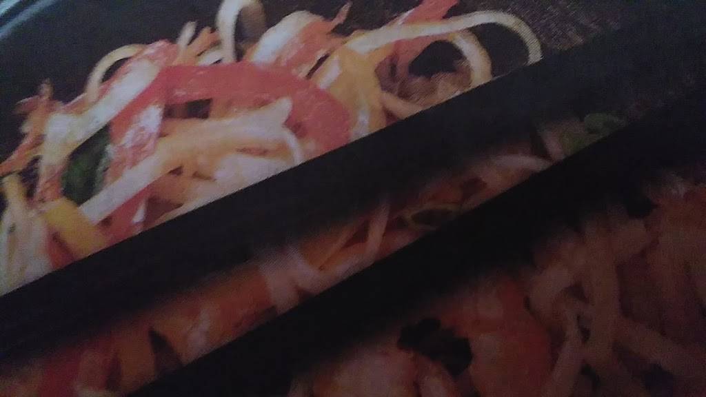 Wall Chinese Cafe | restaurant | 1001 E Ennis Ave, Ennis, TX 75119, USA | 9728756171 OR +1 972-875-6171