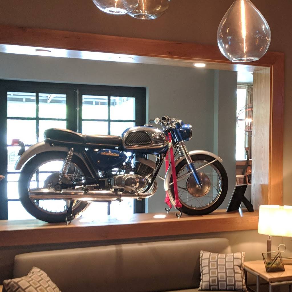 Cafe Rule & Wine Bar | restaurant | 242 11th Ave NE, Hickory, NC 28601, USA | 8283242005 OR +1 828-324-2005