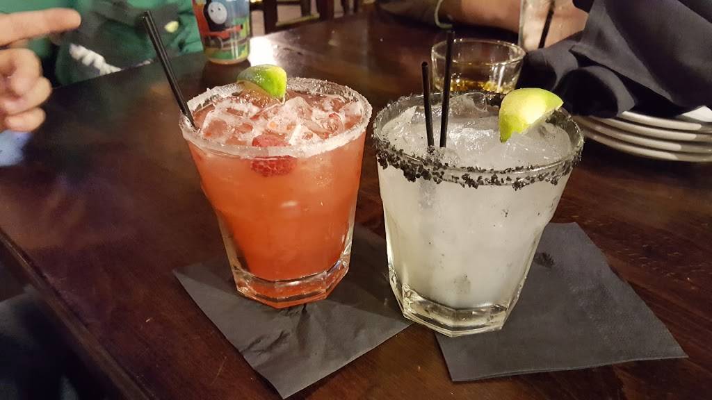 Big Bear Lake Brewing Company | restaurant | 40827 Stone Rd, Big Bear Lake, CA 92315, USA | 9098780283 OR +1 909-878-0283