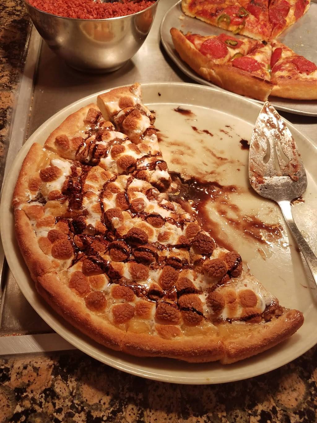 Shakeys Pizza Parlor | restaurant | 315 W Whittier Blvd, La Habra, CA 90631, USA | 5626942282 OR +1 562-694-2282
