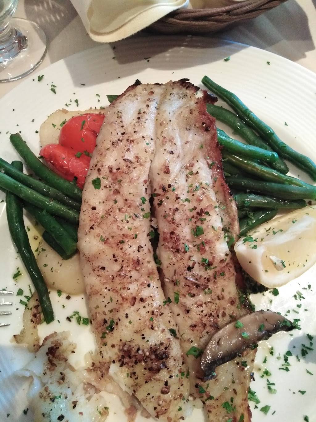 Ristorante Il Cenone | restaurant | 6419 Boul Gouin O, Montréal, QC H4K 1A9, Canada | 5143315344 OR +1 514-331-5344