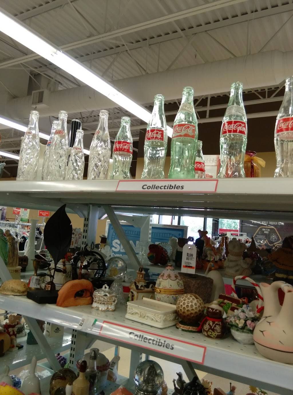 Apple Valley Square | shopping mall | 7500-7600 West, 150th St W, Apple Valley, MN 55124, USA | 6306452800 OR +1 630-645-2800