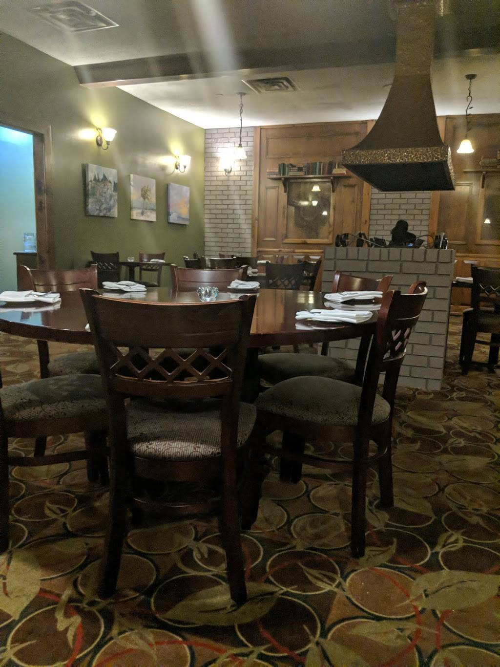 The Library Restaurant | restaurant | 924 King St, Midland, ON L4R 0B8, Canada | 7055280100 OR +1 705-528-0100