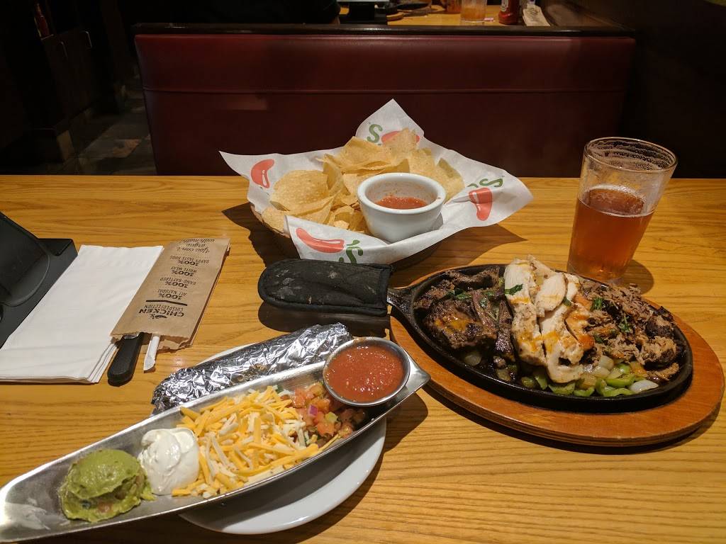 Chilis Grill & Bar | restaurant | 1700 Miles Rd SE, Albuquerque, NM 87106, USA | 5052471543 OR +1 505-247-1543