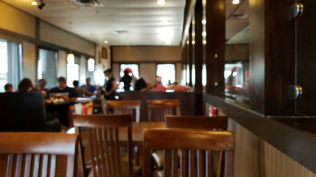 TGI Fridays | restaurant | 20430 US-59, Humble, TX 77338, USA | 2815401375 OR +1 281-540-1375