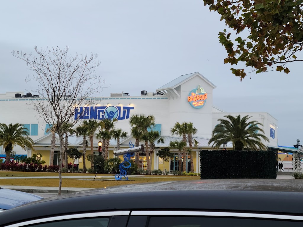 The Hangout | restaurant | 1181 Celebrity Cir, Myrtle Beach, SC 29577, USA | 8433859811 OR +1 843-385-9811