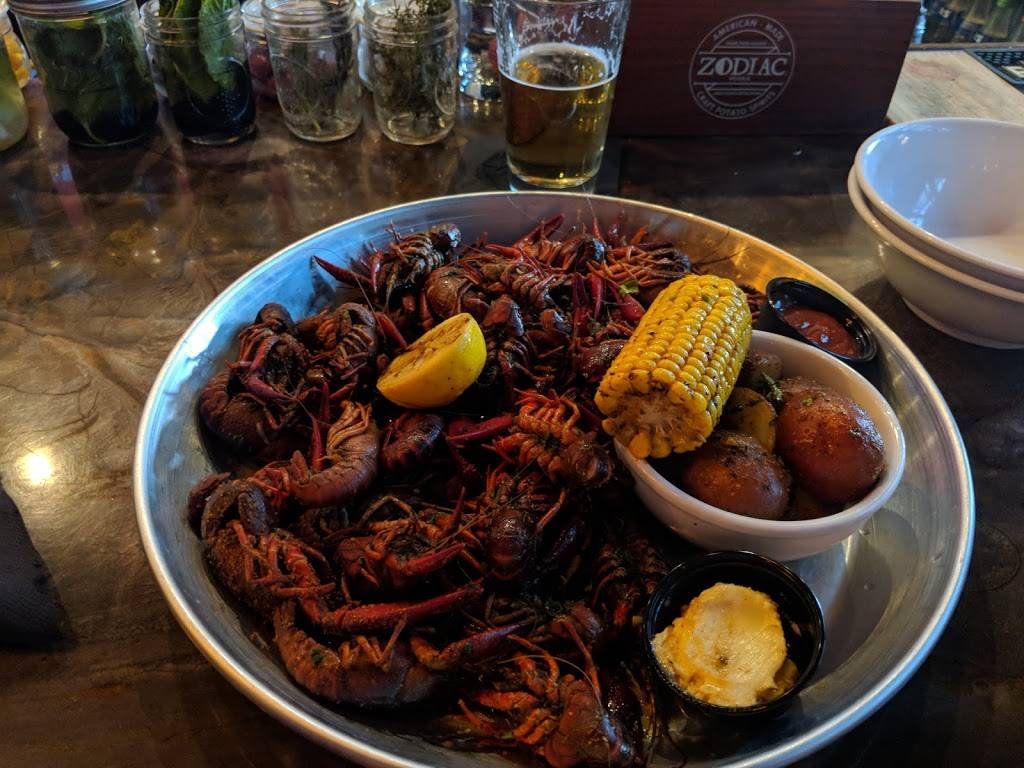 Big Easy Bar | restaurant | 1704 E 7th Ave, Tampa, FL 33605, USA | 8132483444 OR +1 813-248-3444