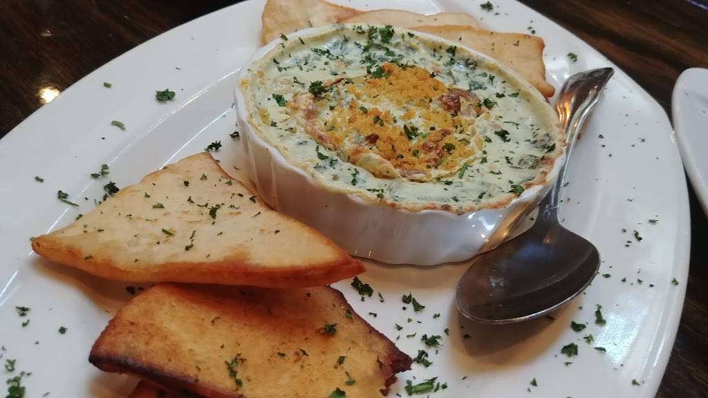 Marios | restaurant | 60 Shaker Rd, East Longmeadow, MA 01028, USA | 4132242295 OR +1 413-224-2295