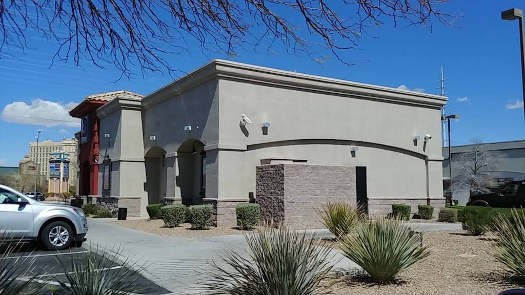 Jack in the Box | restaurant | 1261 W Warm Springs Rd, Henderson, NV 89014, USA | 7024341472 OR +1 702-434-1472