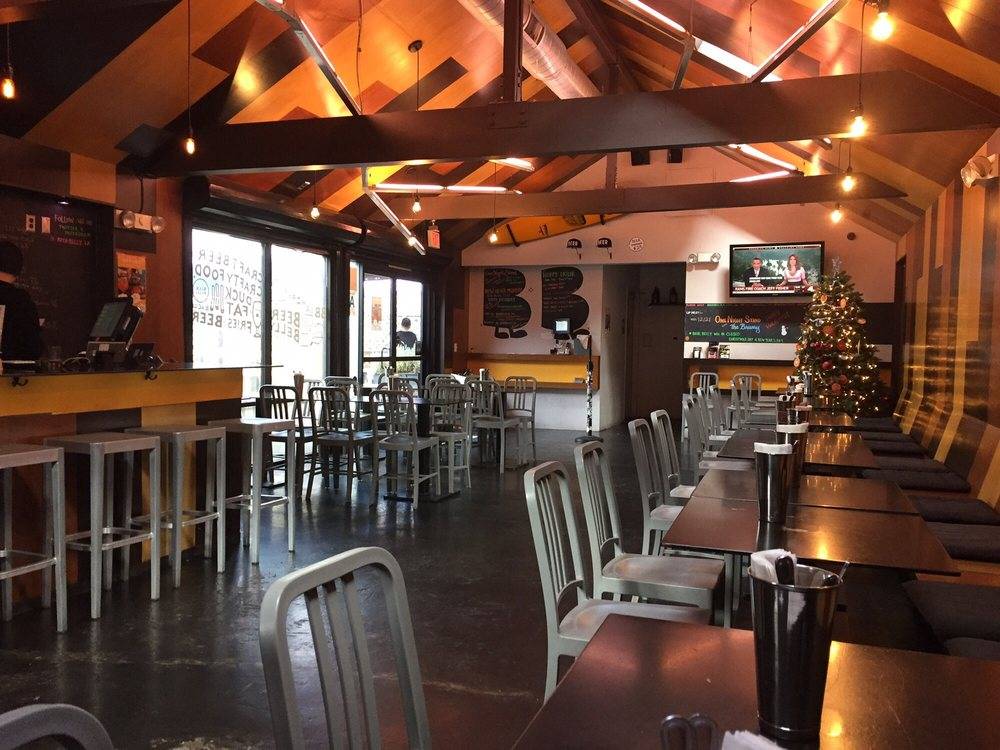 Beer Belly | cafe | 532 S Western Ave, Los Angeles, CA 90020, USA | 2133872337 OR +1 213-387-2337