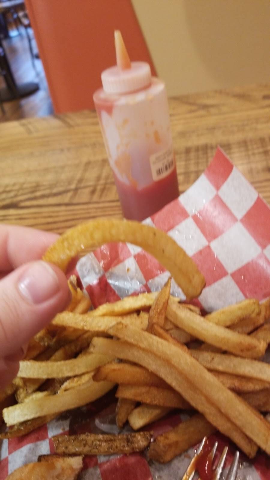 Franks Place | restaurant | 104 E Main St, Manchester, MI 48158, USA | 7344288003 OR +1 734-428-8003