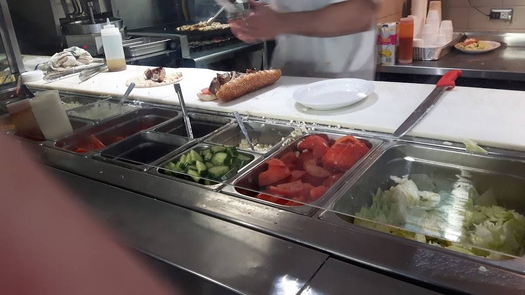 Esquire souvlaki steak & grill Restaurant | restaurant | 2581 Victoria Park Ave, Scarborough, ON M1T 1A4, Canada | 4164970618 OR +1 416-497-0618