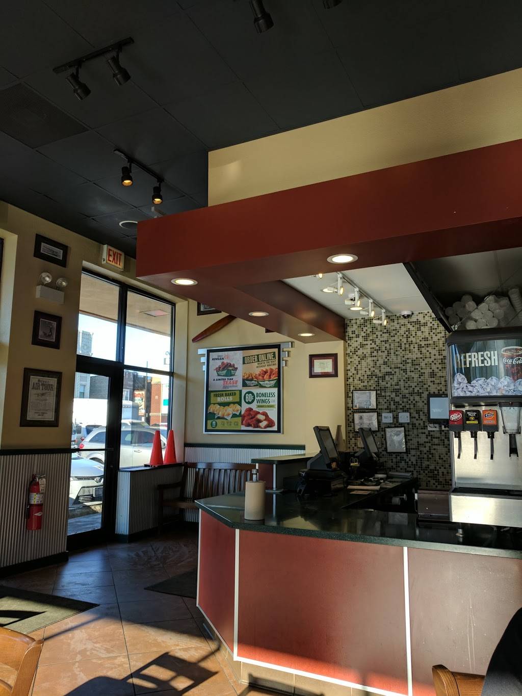 Wingstop | restaurant | 5859 S Kedzie Ave, Chicago, IL 60629, USA | 7734989140 OR +1 773-498-9140