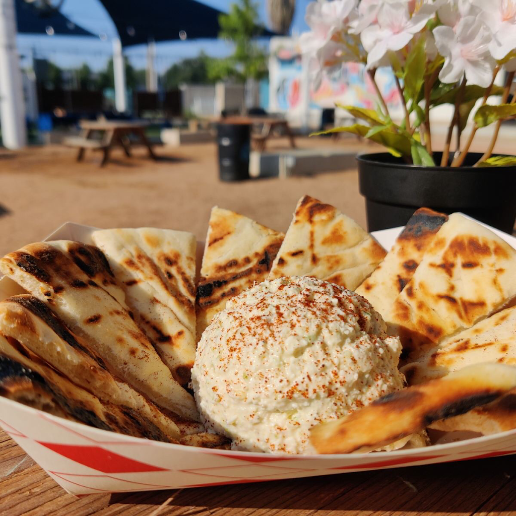 MyKuzina | restaurant | 321 W Main St, Grand Prairie, TX 75050, USA | 8177145135 OR +1 817-714-5135