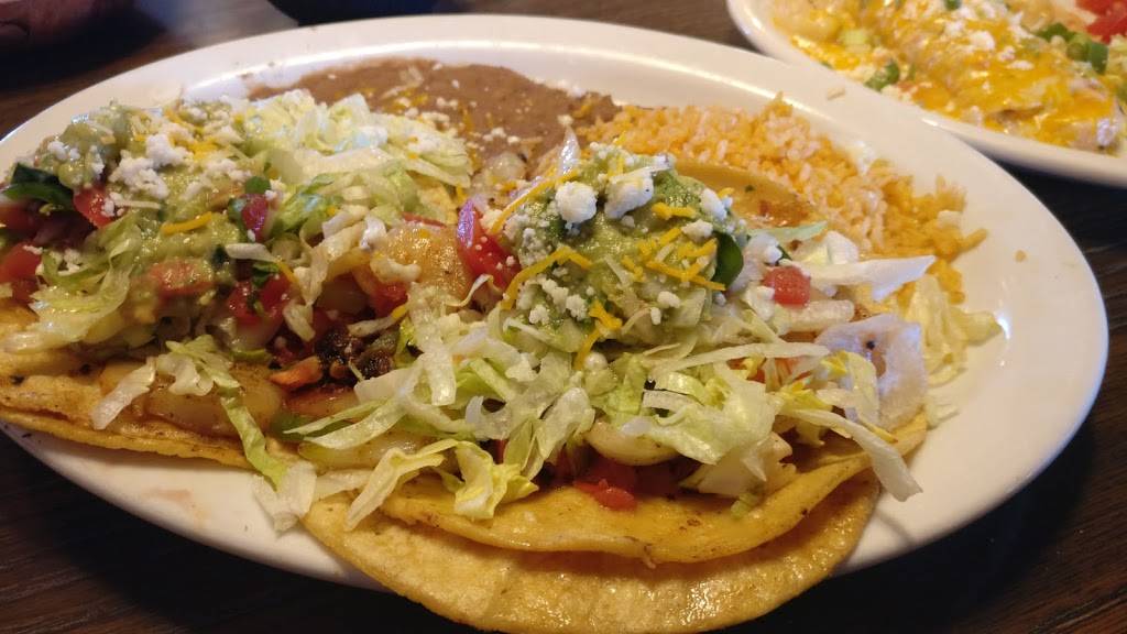 La Tapatia | restaurant | 340 W Grand Ave, Escondido, CA 92025, USA | 7607478282 OR +1 760-747-8282