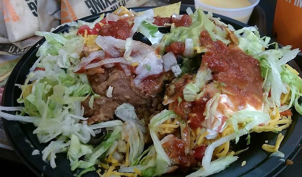 Taco Johns | restaurant | 2258 Flint Hill Dr, Dubuque, IA 52003, USA | 5635833642 OR +1 563-583-3642