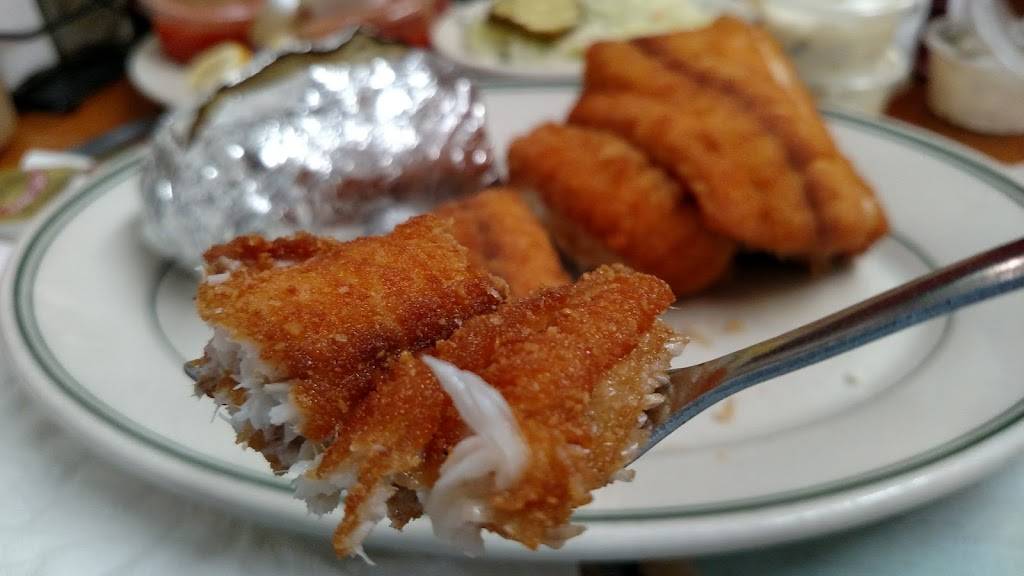 Crisfield Seafood | restaurant | 8012 Georgia Ave, Silver Spring, MD 20910, USA | 3015891306 OR +1 301-589-1306