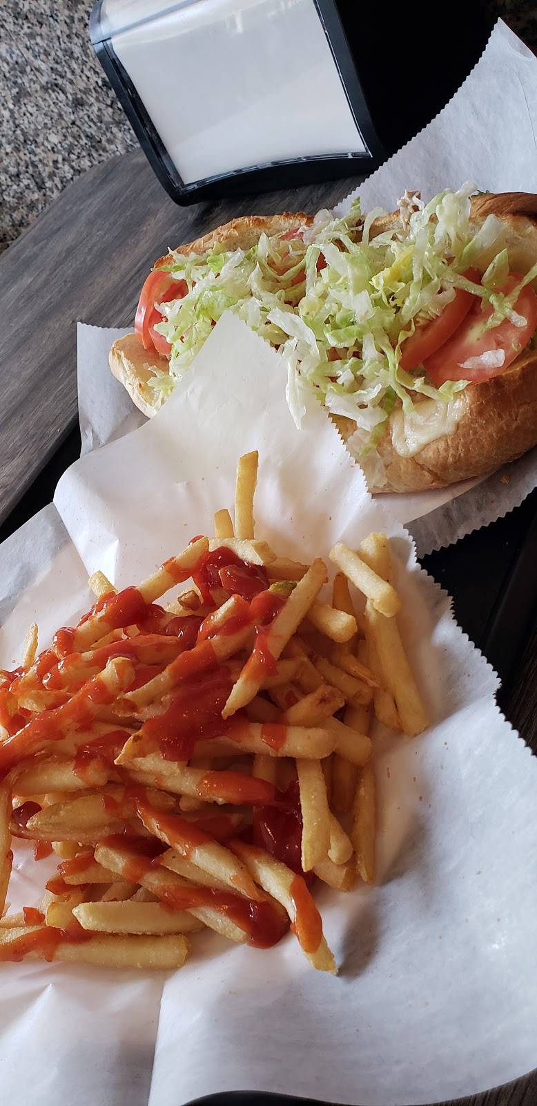 Newton Pizza House | restaurant | 57 Lincoln St, Newton Highlands, MA 02461, USA | 6173338195 OR +1 617-333-8195