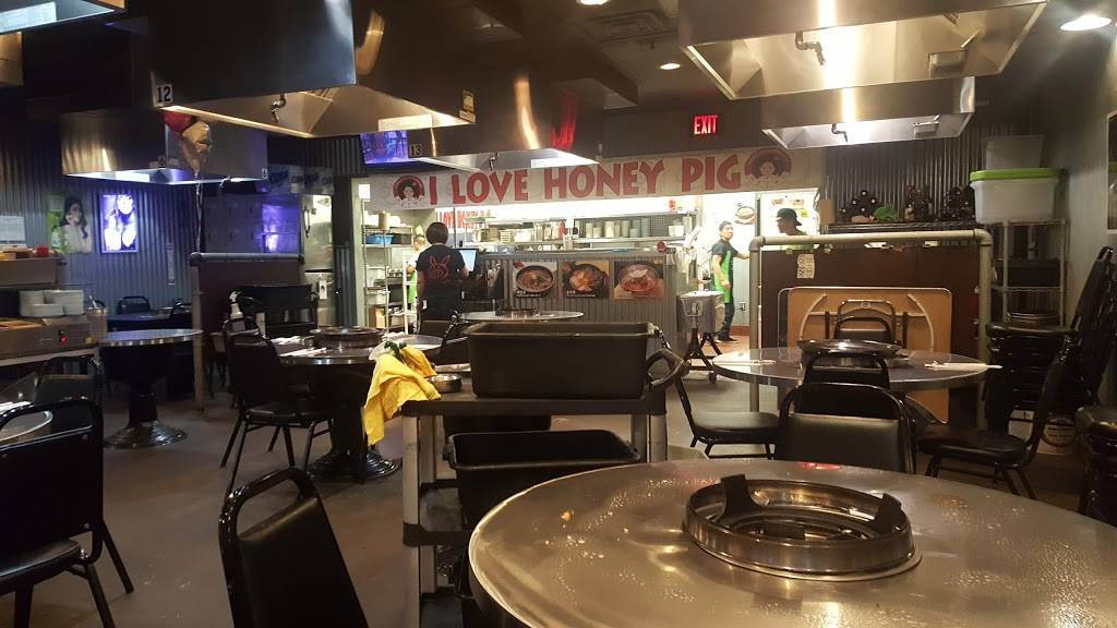 Honey Pig BBQ | restaurant | 13818-B Braddock Rd, Centreville, VA 20121, USA | 7038305959 OR +1 703-830-5959