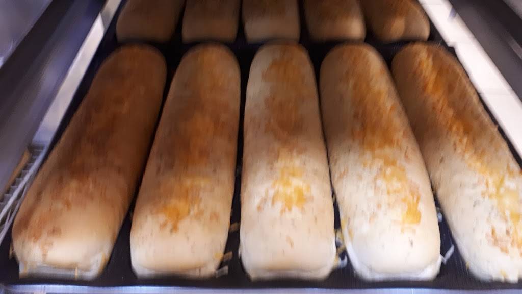 Subway | meal takeaway | 198 Glenridge Ave, St. Catharines, ON L2T 3J8, Canada | 9059881740 OR +1 905-988-1740