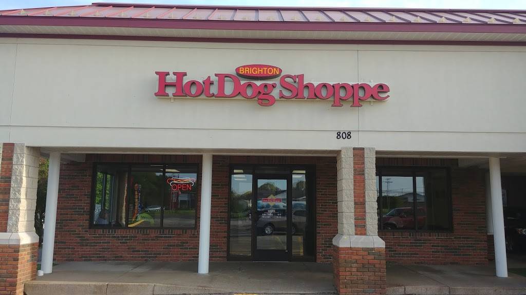 Brighton Hot Dog Shoppe | restaurant | 808 W Maple St, Hartville, OH 44632, USA | 3302676070 OR +1 330-267-6070