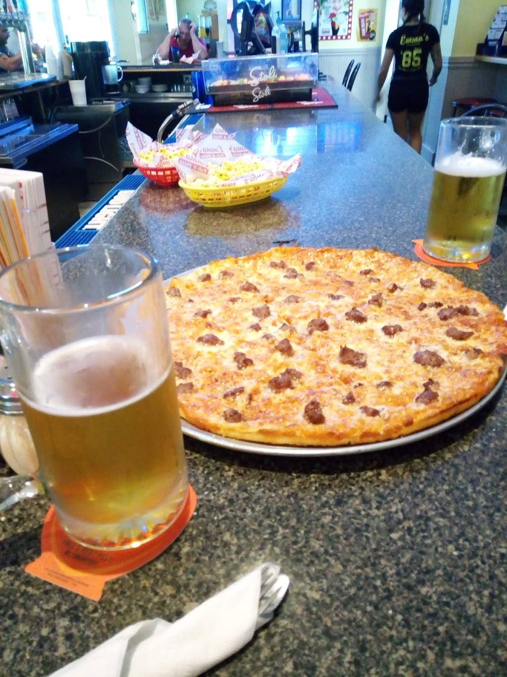 Emmas Pub & Pizza | restaurant | 130 Mansfield Ave, Norton, MA 02766, USA | 5082858814 OR +1 508-285-8814