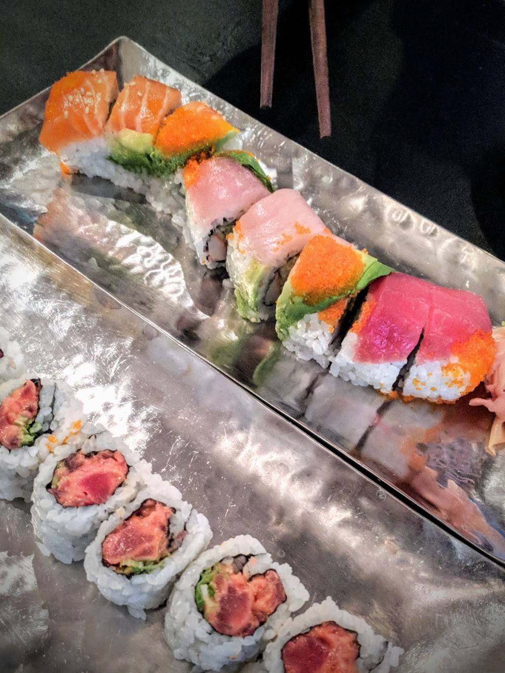 South Coast Sushi | restaurant | 1700 S Michigan Ave, Chicago, IL 60616, USA | 3126621700 OR +1 312-662-1700