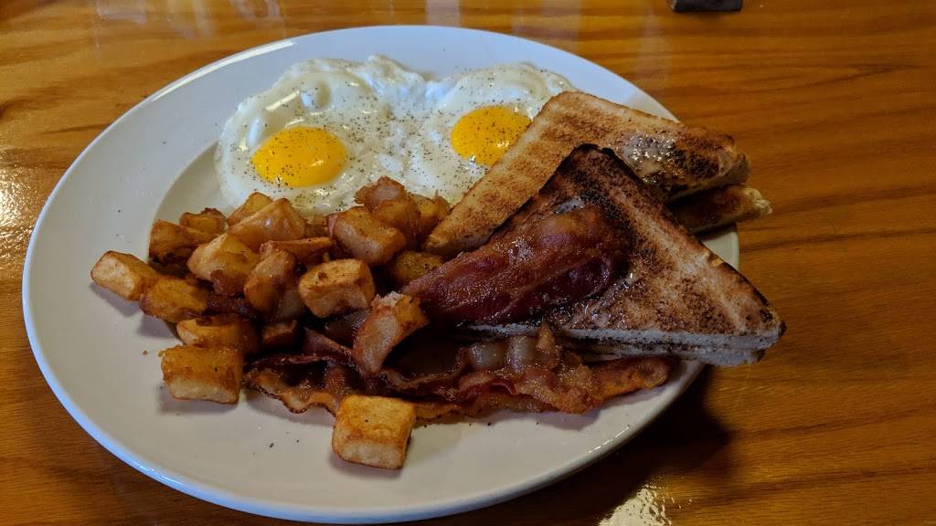 The Marlborough Pub and Eatery | restaurant | 2364 Roger Stevens Dr, North Gower, ON K0A 2T0, Canada | 6134892278 OR +1 613-489-2278