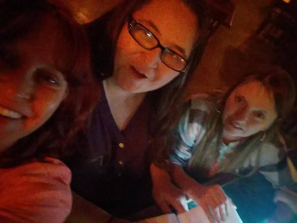 The New Country Club LLC | restaurant | 4759, 75 Patrick Creek Rd, Wayne, WV 25570, USA | 3042722519 OR +1 304-272-2519