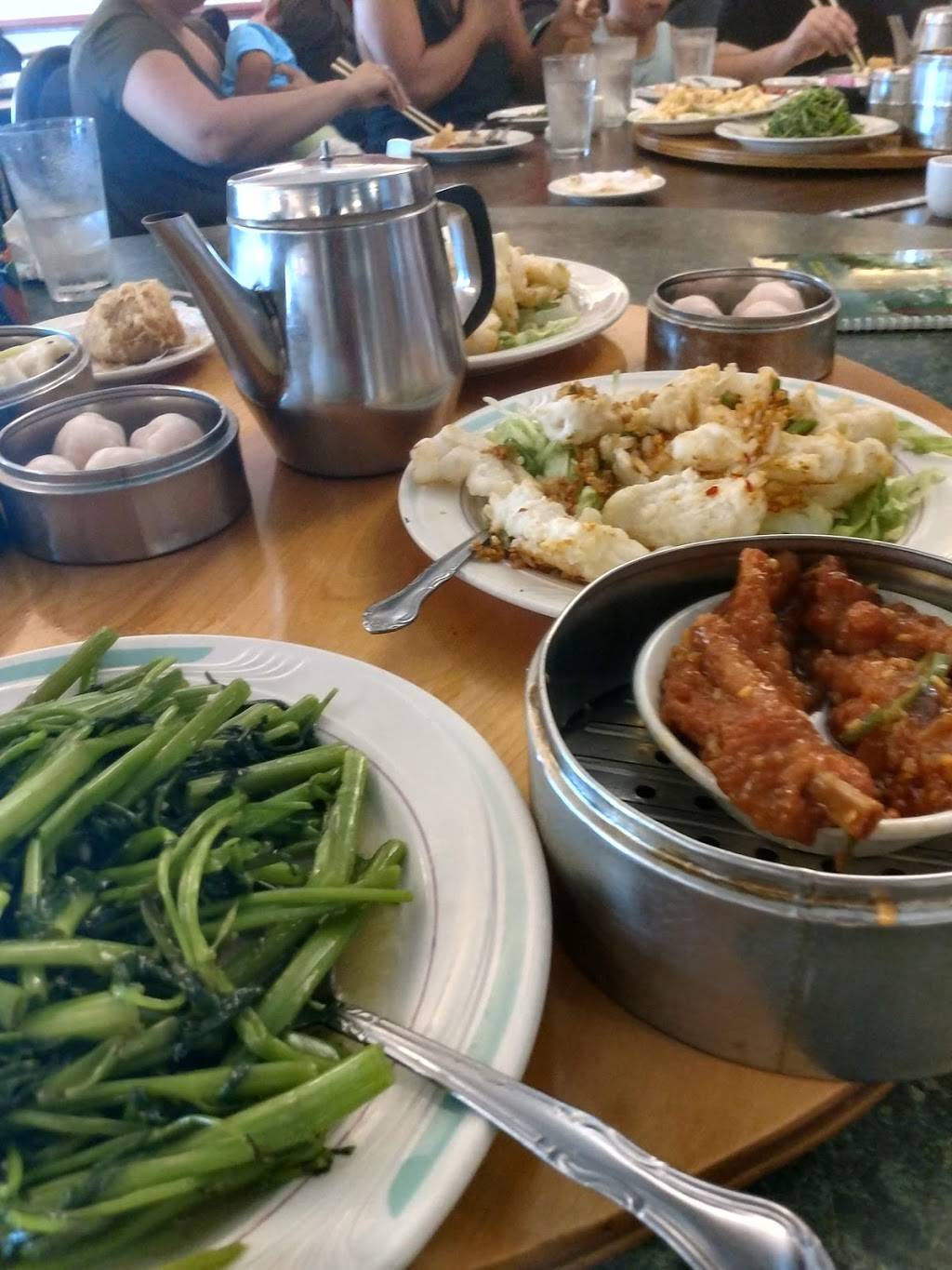 Golden Harvest | restaurant | 6880 Twelve Mile Rd, Warren, MI 48092, USA | 5867515288 OR +1 586-751-5288