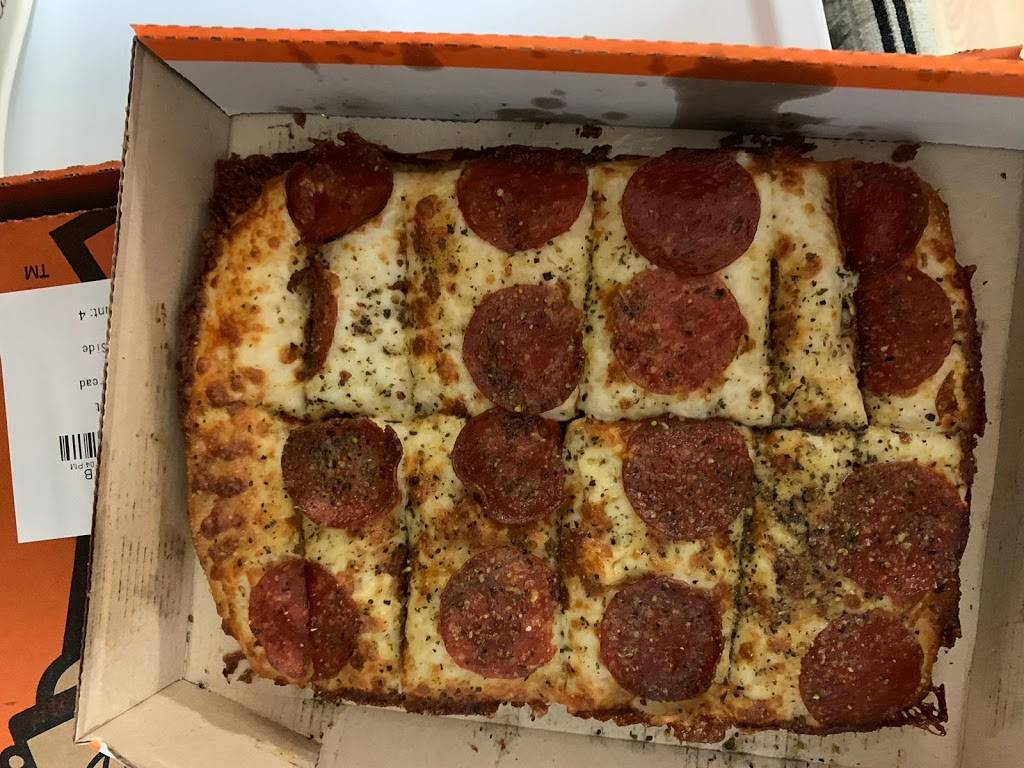 Little Caesars Pizza | meal takeaway | 7793 26 Mile Rd, Washington, MI 48094, USA | 5866773700 OR +1 586-677-3700