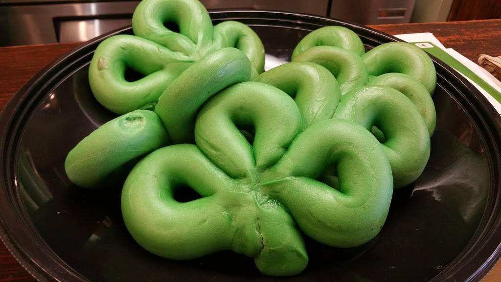 Great American Bagel | bakery | 617 Meacham Rd, Elk Grove Village, IL 60007, USA | 8475340959 OR +1 847-534-0959