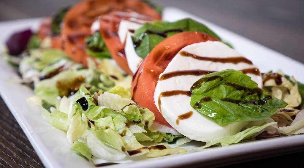 Mamma Mias of Kingston | restaurant | 134 Main St, Kingston, MA 02364, USA | 7815859847 OR +1 781-585-9847