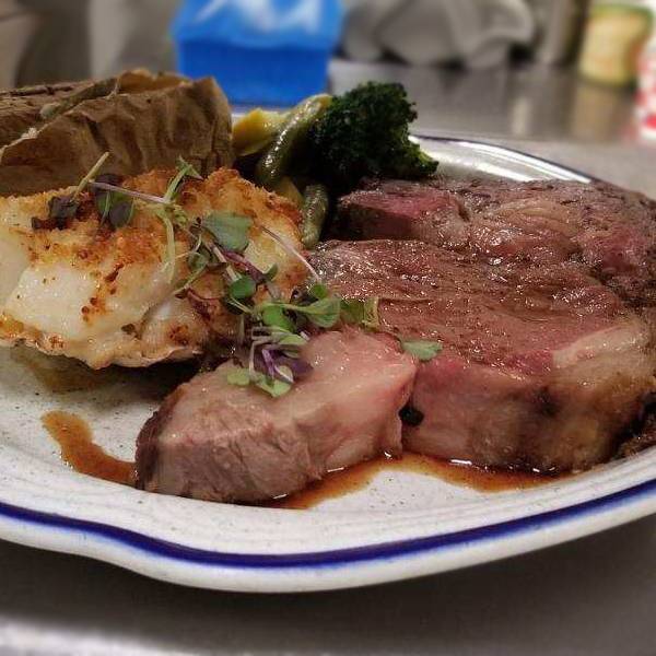 Maritime Grille | meal takeaway | 2548 Boston Post Rd, Guilford, CT 06437, USA | 2034530774 OR +1 203-453-0774