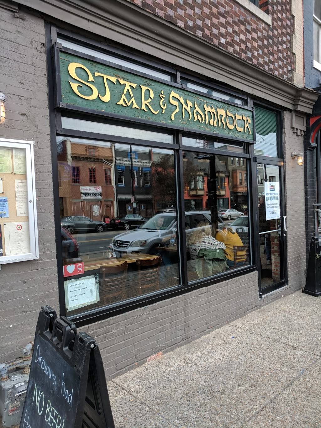 Star & Shamrock Tavern & Deli | meal takeaway | 1341 H St NE, Washington, DC 20002, USA | 2023883833 OR +1 202-388-3833