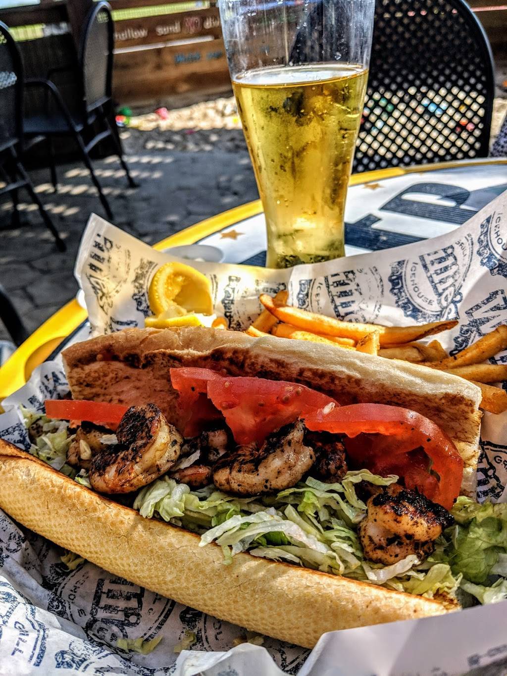 Willies Grill & Icehouse | restaurant | 4051 N Loop 1604 W, San Antonio, TX 78257, USA | 2104934333 OR +1 210-493-4333