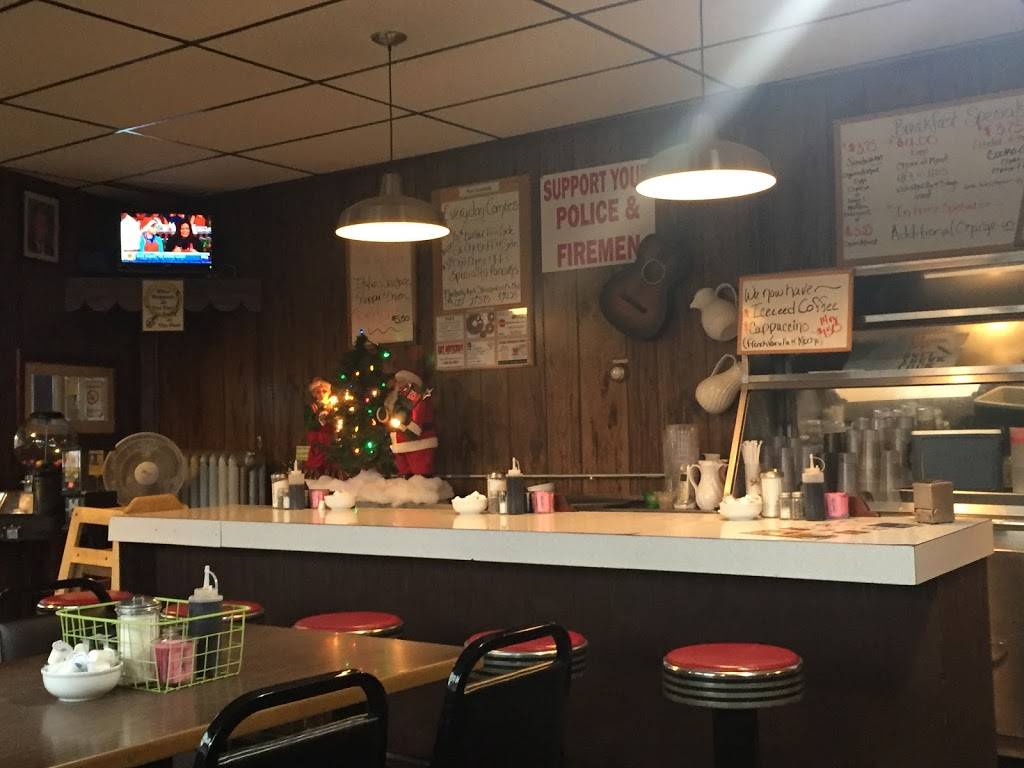 Port Sandusky Family Restaurant | restaurant | 325 W Market St, Sandusky, OH 44870, USA | 4196272028 OR +1 419-627-2028