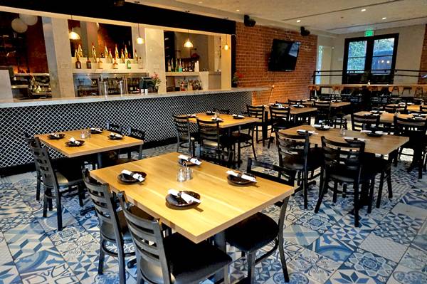 MANOR SOCIAL KITCHEN | restaurant | 1718 Vine St, Los Angeles, CA 90028, USA | 3234691669 OR +1 323-469-1669